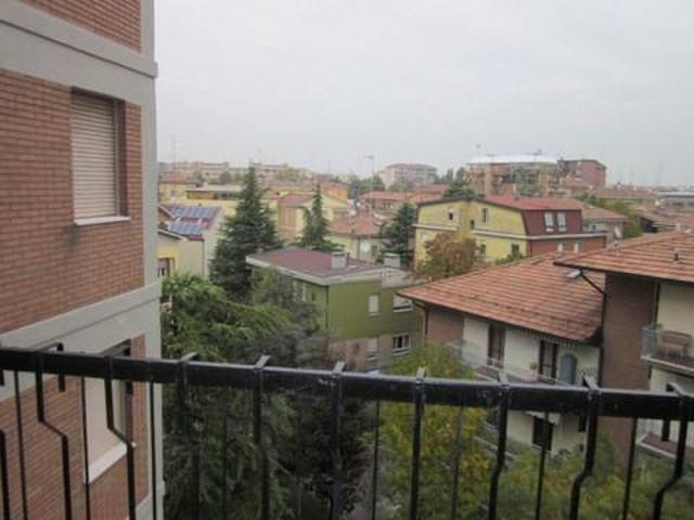 Appartamento in affitto a Modena MO