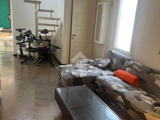 Appartamento in affitto a Modena MO
