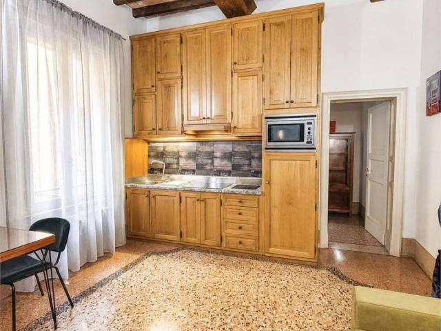 Appartamento in affitto a Modena MO