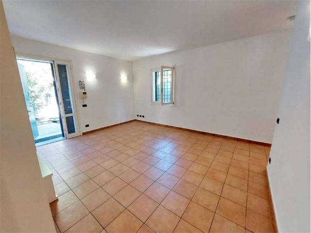 Appartamento in affitto a Modena MO