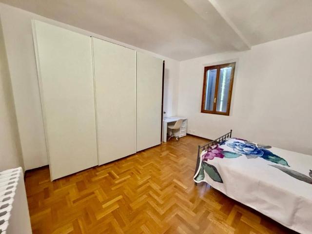 Appartamento in affitto a Modena MO