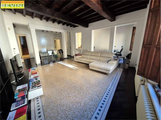 Appartamento in affitto a Modena MO