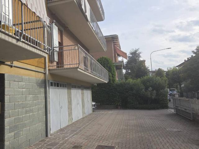 Appartamento in affitto a Modena MO