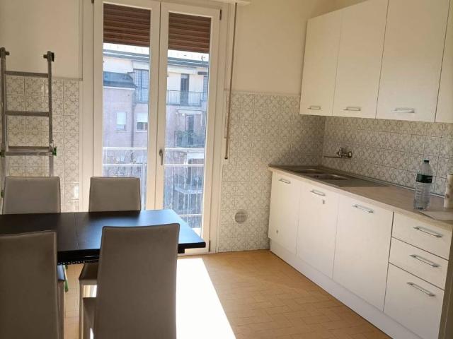 Appartamento in affitto a Modena MO