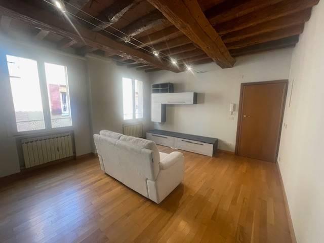 Appartamento in affitto a Modena MO