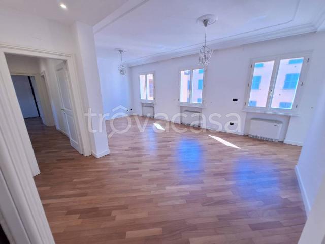 Appartamento in affitto a Modena rua Dei Frati Minori, box, terrazzo, riscaldamento autonomo TrovaCasa