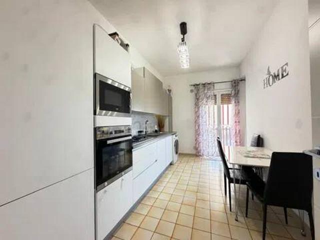 Appartamento in affitto a Modugno BA