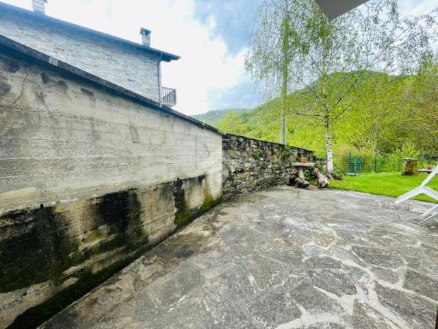 Appartamento in affitto a Monastero di Lanzo frazione monastero di sotto, arredato, giardino, angolo cottura TrovaCasa
