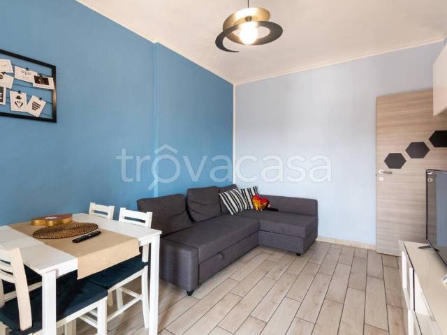Appartamento in affitto a Moncalieri via Sestriere, arredato, doppia esposizione, ultimo piano TrovaCasa