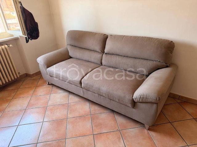Appartamento in affitto a Moncalvo piazza Carlo Alberto, arredato, ascensore, ristrutturato TrovaCasa