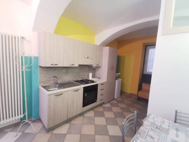 Appartamento in affitto a Mondovì via Giovanni Battista Beccaria, 19, arredato, ristrutturato, cucina abitabile TrovaCasa