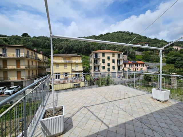 Appartamento in affitto a Moneglia, Semicentrale