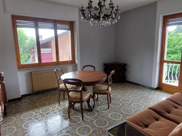 Appartamento in affitto a Monforte d'Alba