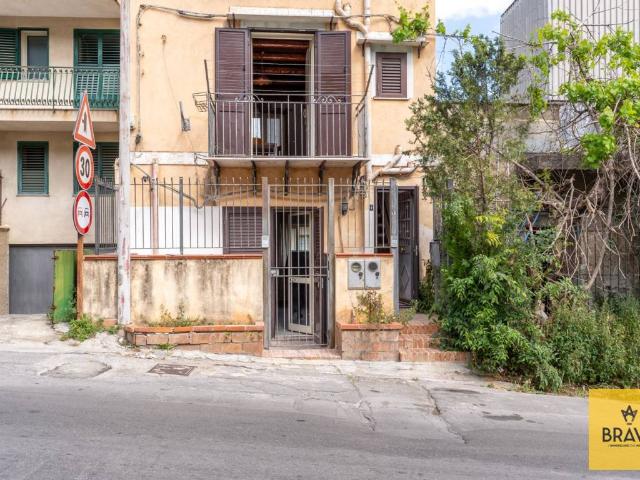Appartamento in affitto a Monreale PA
