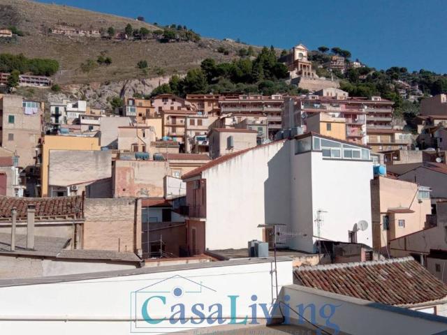 Appartamento in affitto a Monreale PA