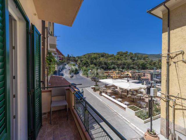 Appartamento in affitto a Monte Argentario piazza Ricasoli, arredato, vista mare, ristrutturato TrovaCasa