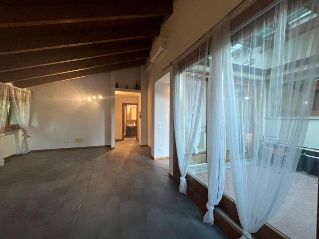 Appartamento in affitto a Monte San Pietro BO