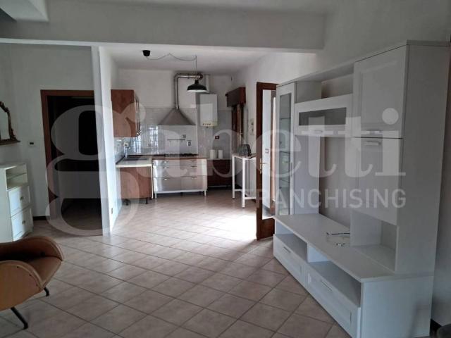 Appartamento in affitto a Monte San Pietro via Marzabotto, arredato, giardino privato, box TrovaCasa