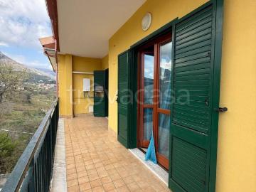 Appartamento in affitto a Montecorvino Rovella via Ponte Mileo, posto auto, parzialmente arredato, ascensore TrovaCasa