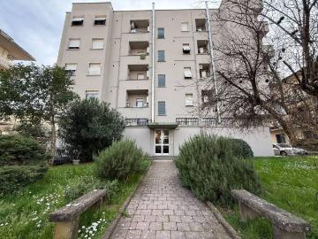 Appartamento in affitto a Montecatini Terme PT