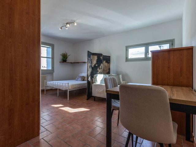 Appartamento in affitto a Montechiarugolo PR