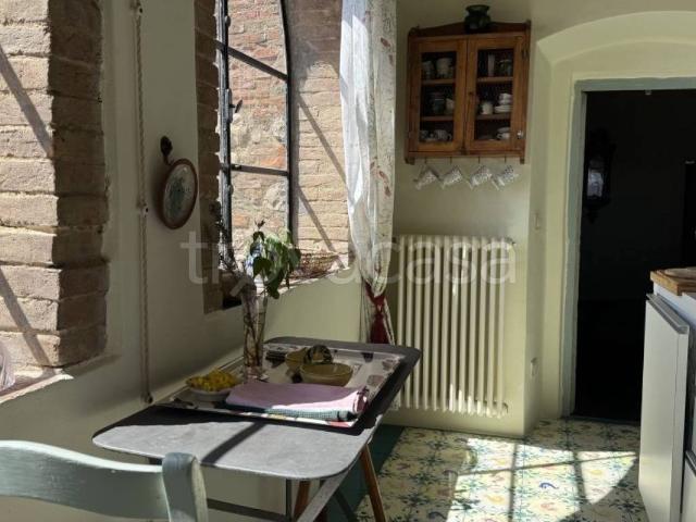 Appartamento in affitto a Monteleone d'Orvieto via Roma, arredato, terrazzo, riscaldamento autonomo TrovaCasa