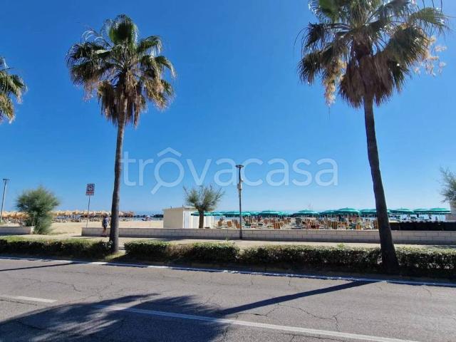 Appartamento in affitto a Montesilvano via lucania n. 1, arredato, vista mare, ascensore TrovaCasa