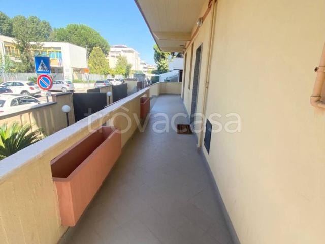 Appartamento in affitto a Montesilvano via Valle d'Aosta, 36, arredato, giardino privato, terrazzo TrovaCasa