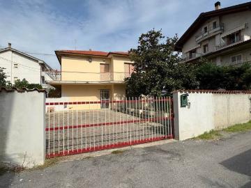 Appartamento in affitto a Montesilvano PE