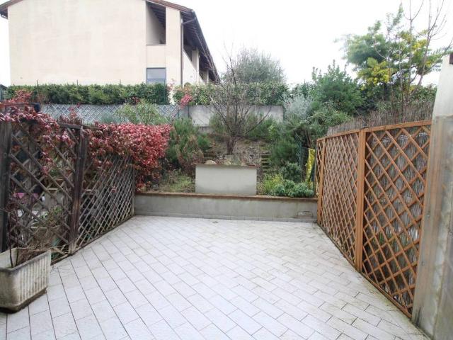 Appartamento in affitto a Montespertoli FI