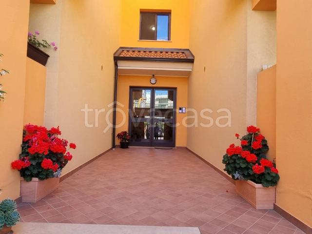 Appartamento in affitto a Montepaone, posto auto, terrazzo, nuova costruzione TrovaCasa