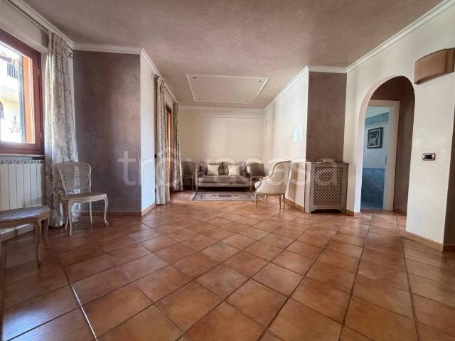 Appartamento in affitto a Monterotondo via dei Frati Crociferi, arredato, terrazzo, riscaldamento autonomo TrovaCasa