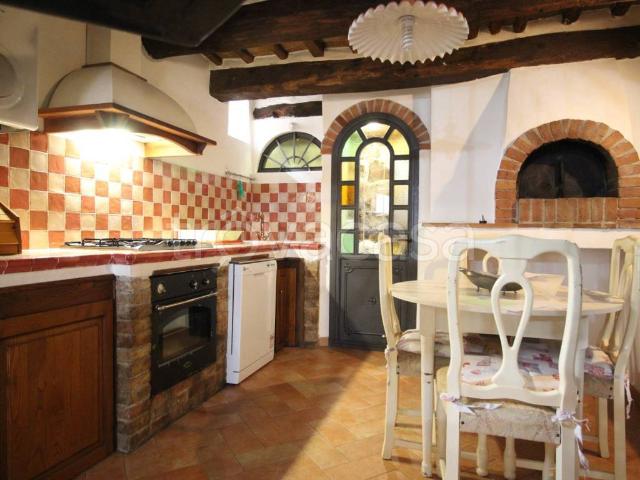 Appartamento in affitto a Monticiano via Bettino Ricasoli, arredato, ristrutturato, ingresso indipendente TrovaCasa