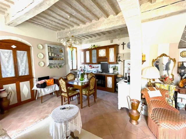 Appartamento in vendita a Montieri GR
