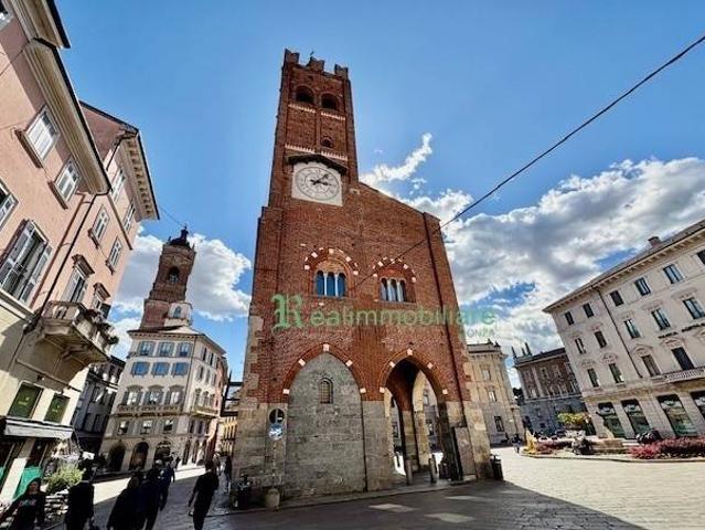 Appartamento in affitto a Monza MB