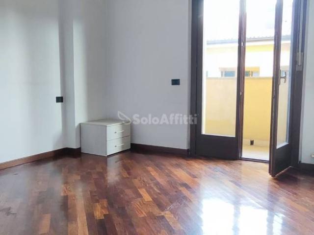 Appartamento in affitto a Monza MB
