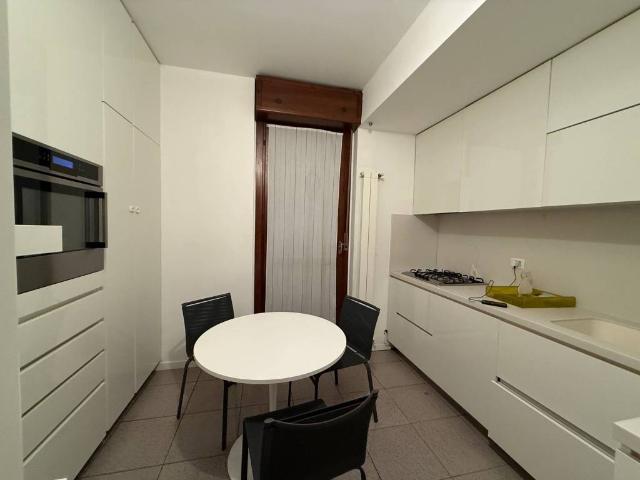 Appartamento in affitto a Monza MB