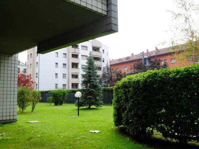 Appartamento in affitto a Monza MB