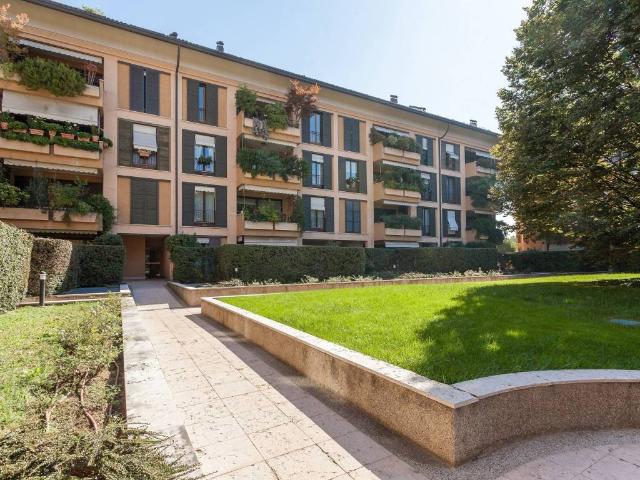 Appartamento in affitto a Monza MB