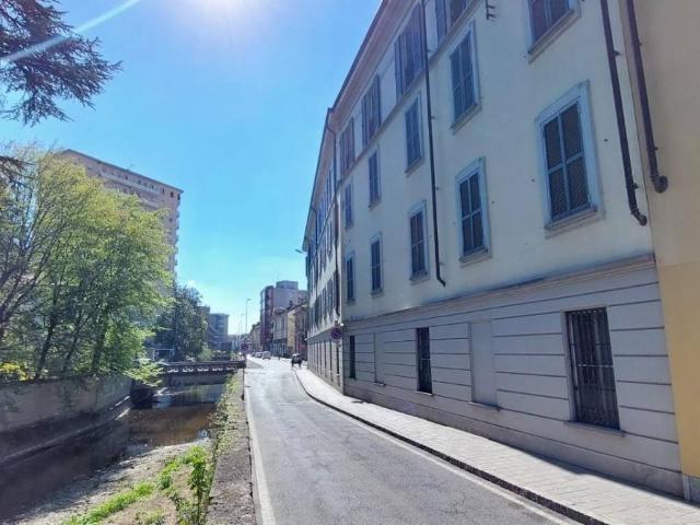 Appartamento in affitto a Monza MB