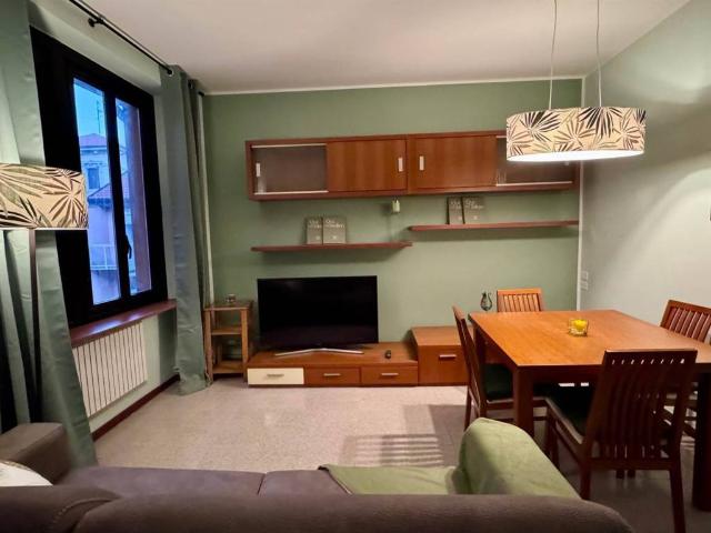 Appartamento in affitto a Monza MB
