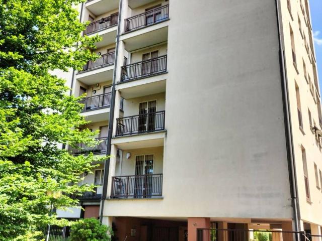 Appartamento in affitto a Monza MB