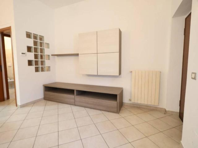 Appartamento in affitto a Monza MB