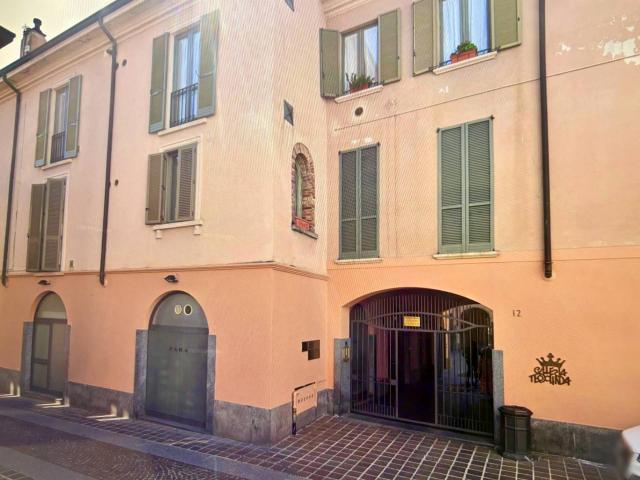 Appartamento in affitto a Monza, Centro storico