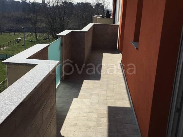 Appartamento in affitto a Monza via Ippolito Nievo, 4, arredato, giardino privato, nuova costruzione TrovaCasa