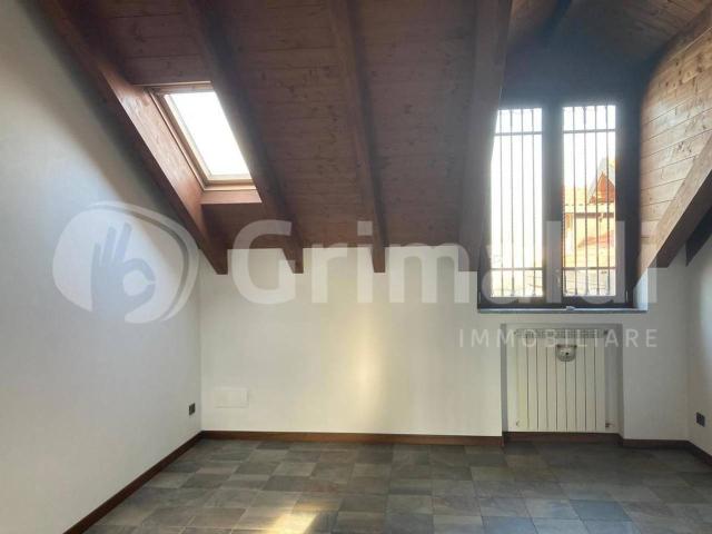 Appartamento in affitto a Monza