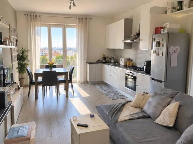 Appartamento in affitto a Monza