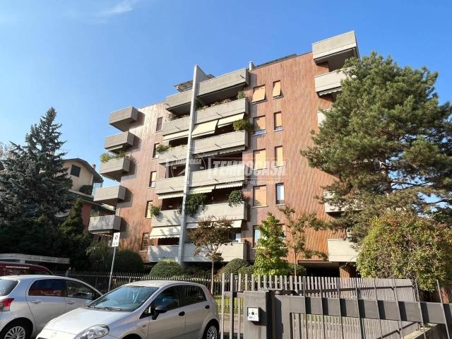 Appartamento in affitto a Monza