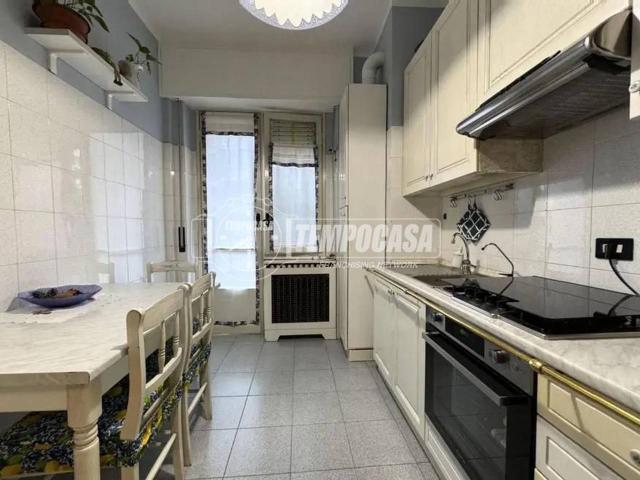 Appartamento in affitto a Monza