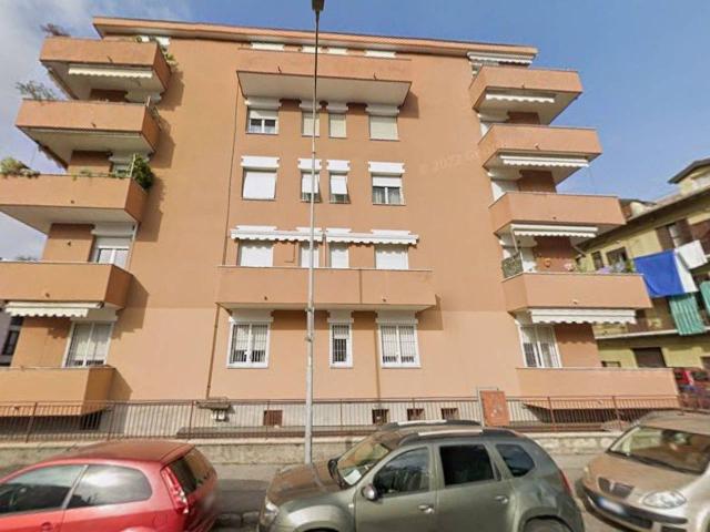 Appartamento in affitto a Monza